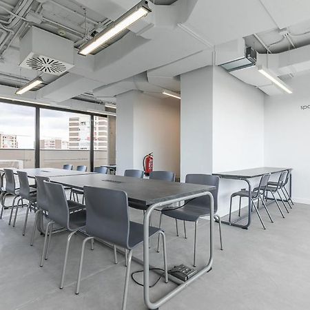 Micampus Madrid Sinesio Delgado Student Residence מראה חיצוני תמונה