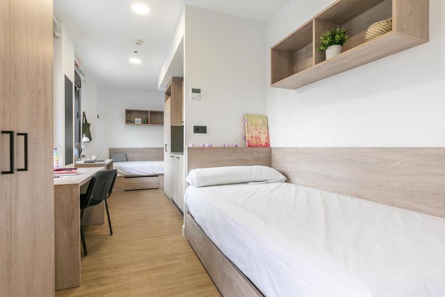 Micampus Madrid Sinesio Delgado Student Residence מראה חיצוני תמונה